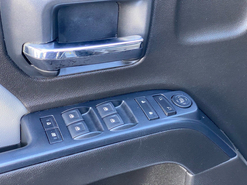 2018 Chevrolet Silverado 1500 Image 37