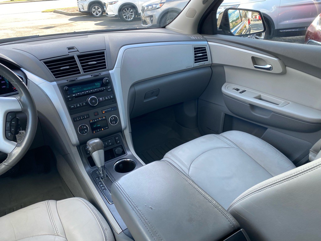 2012 Chevrolet Traverse Image 12