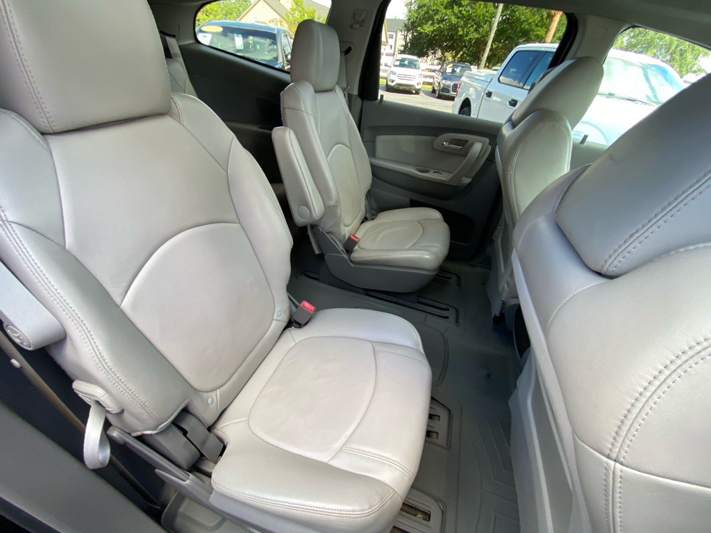 2012 Chevrolet Traverse Image 42