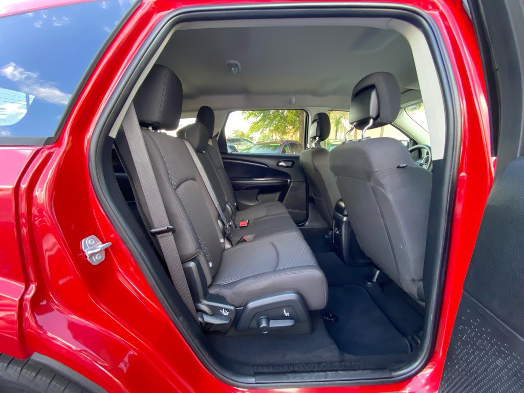 2017 Dodge Journey Image 39