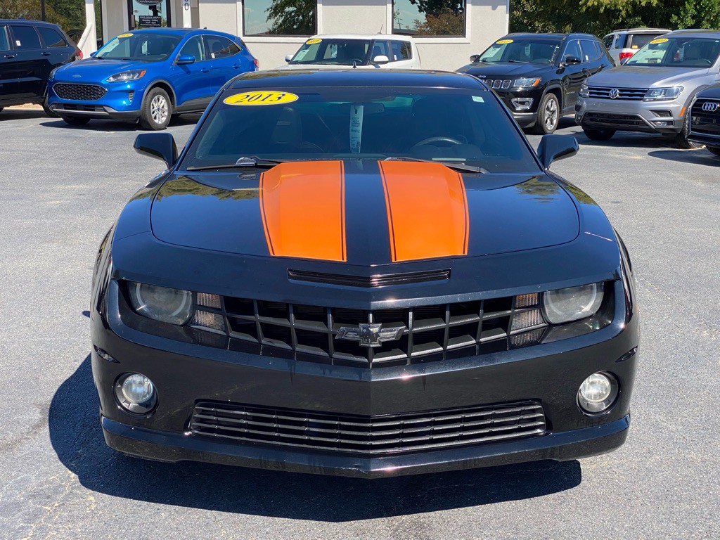 2013 Chevrolet Camaro Image 2
