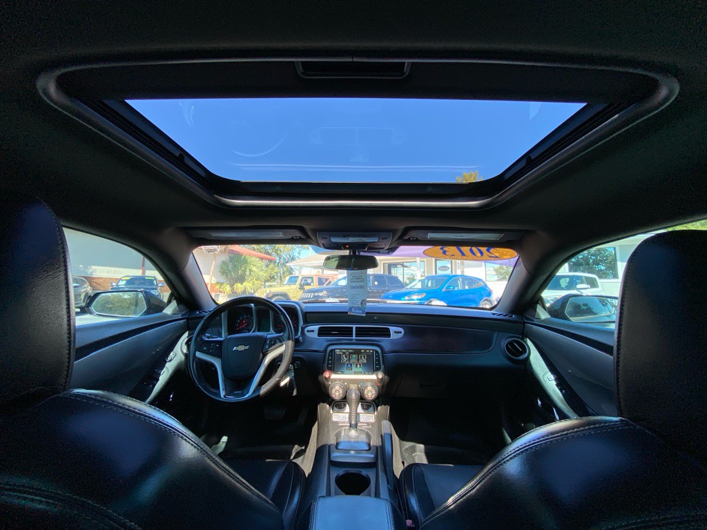 2013 Chevrolet Camaro Image 11