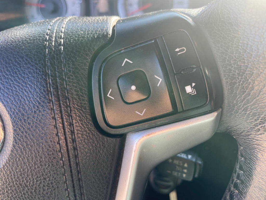 2017 Toyota Sienna Image 23