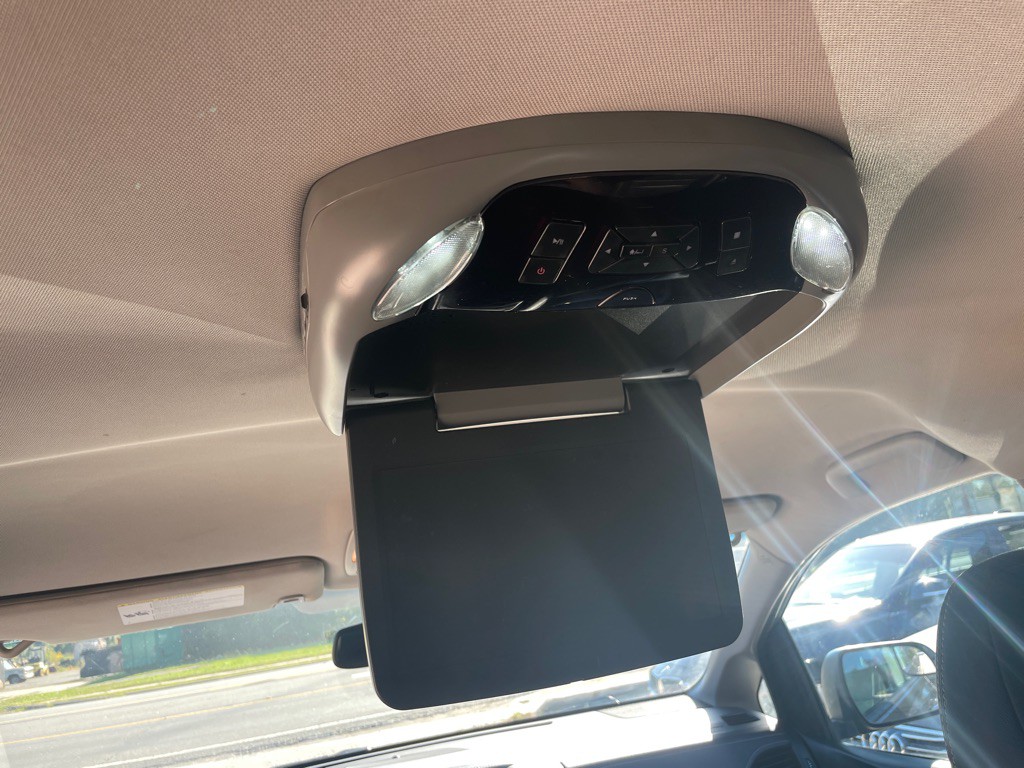 2017 Toyota Sienna Image 29