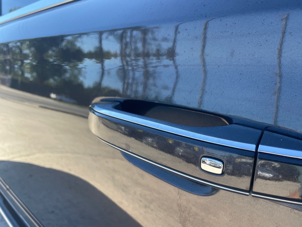 2016 Chevrolet Tahoe Image 11