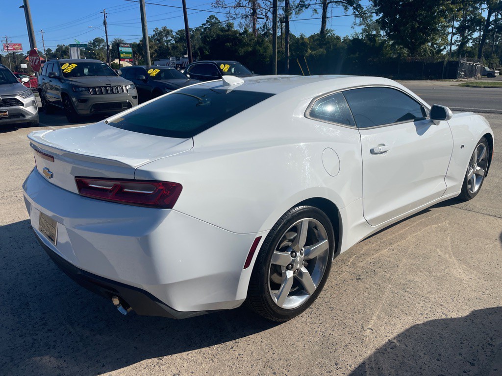 2016 Chevrolet Camaro Image 5