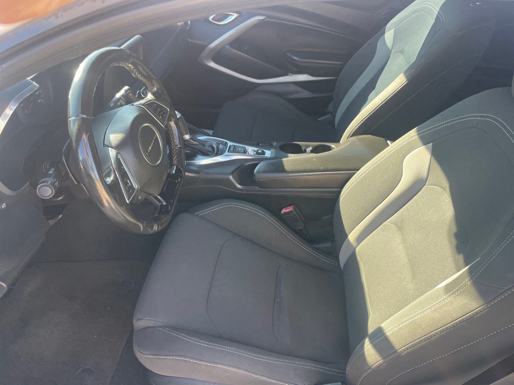 2016 Chevrolet Camaro Image 12