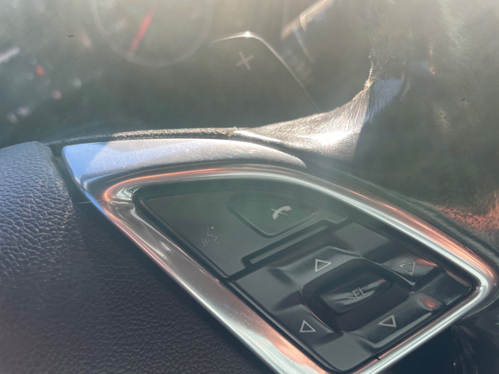 2016 Chevrolet Camaro Image 19