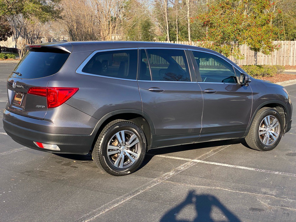 2017 Honda Pilot Image 7