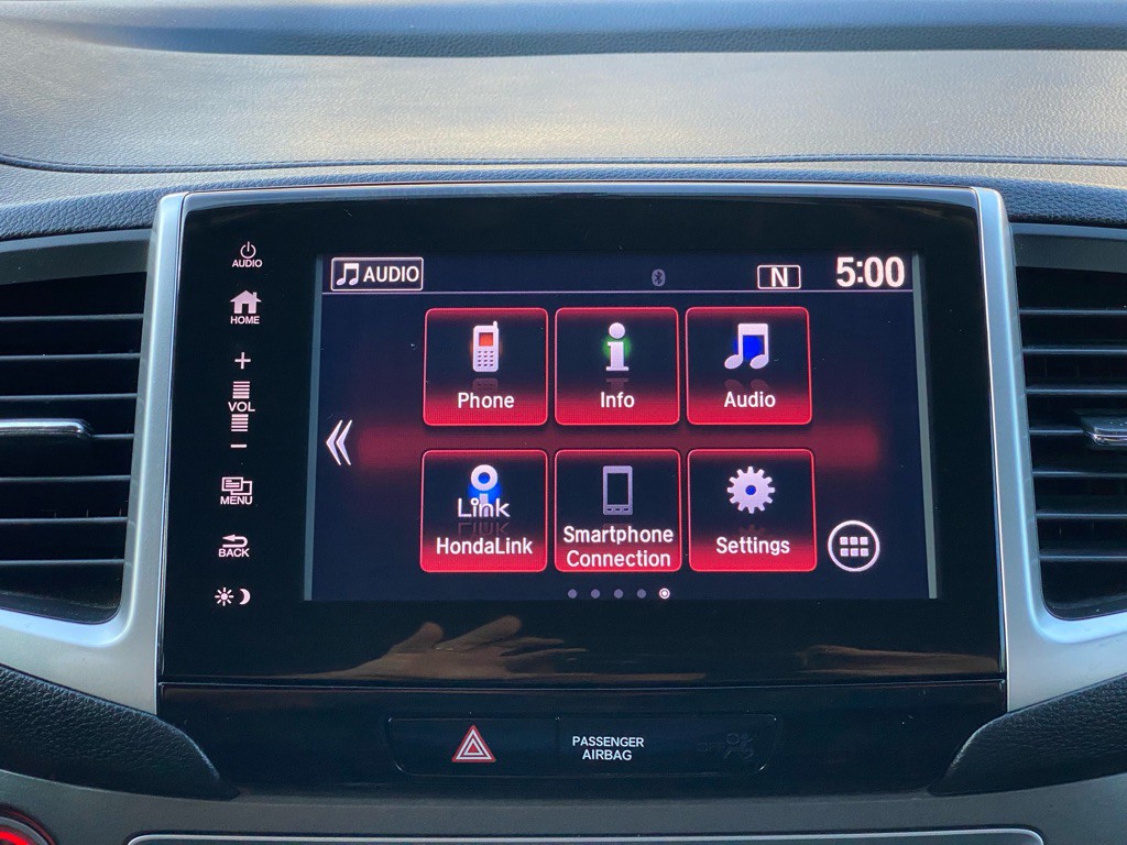 2017 Honda Pilot Image 24