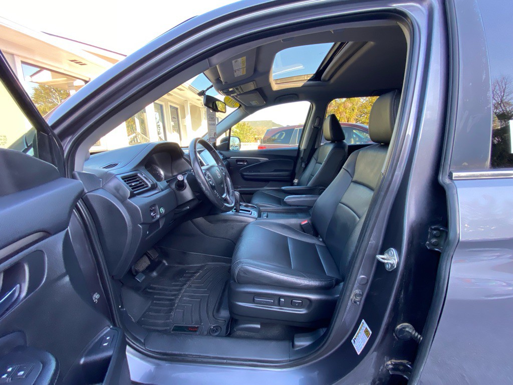 2017 Honda Pilot Image 26