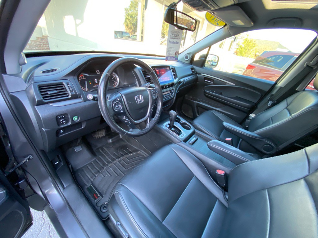 2017 Honda Pilot Image 28