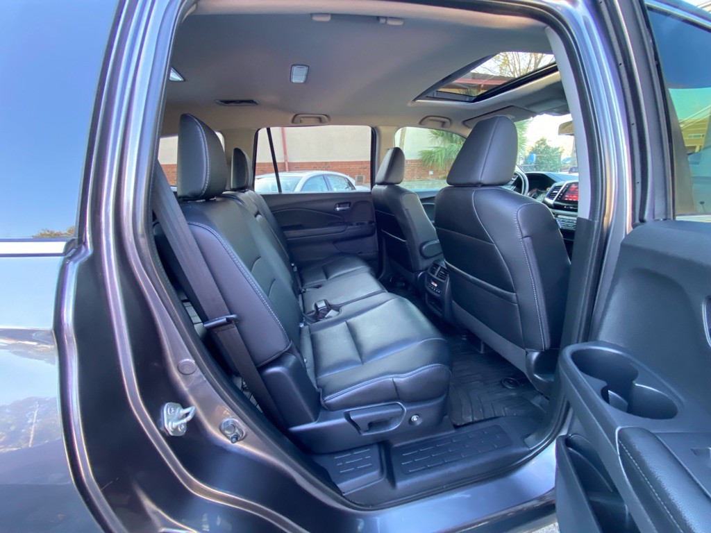 2017 Honda Pilot Image 39