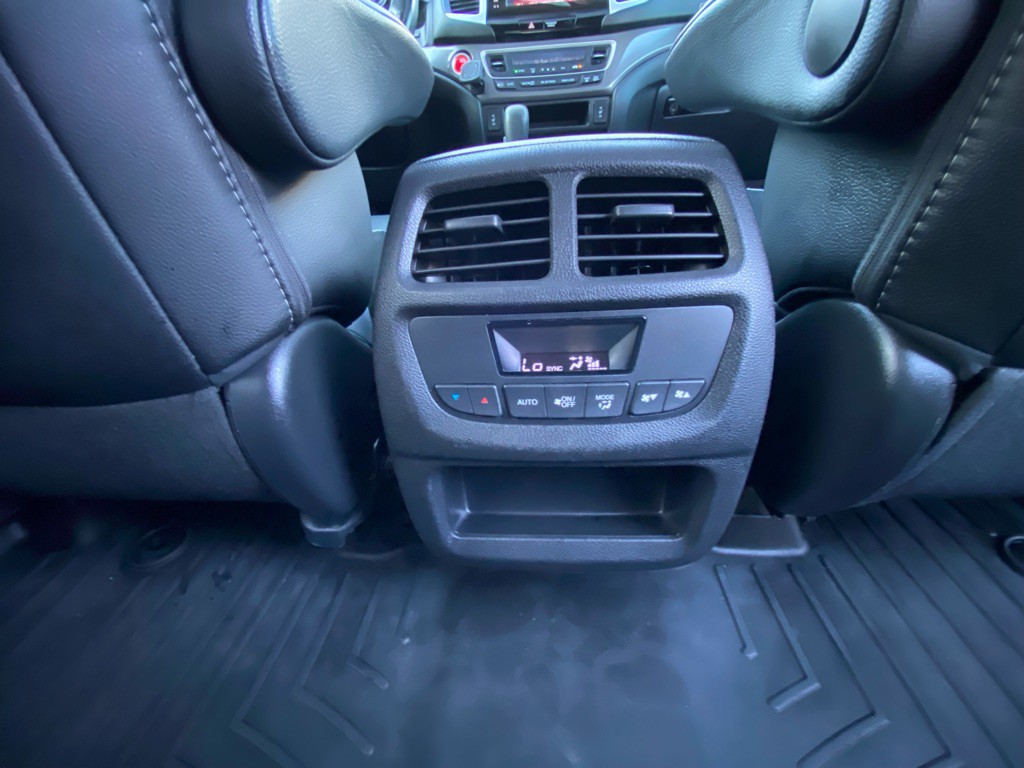 2017 Honda Pilot Image 42