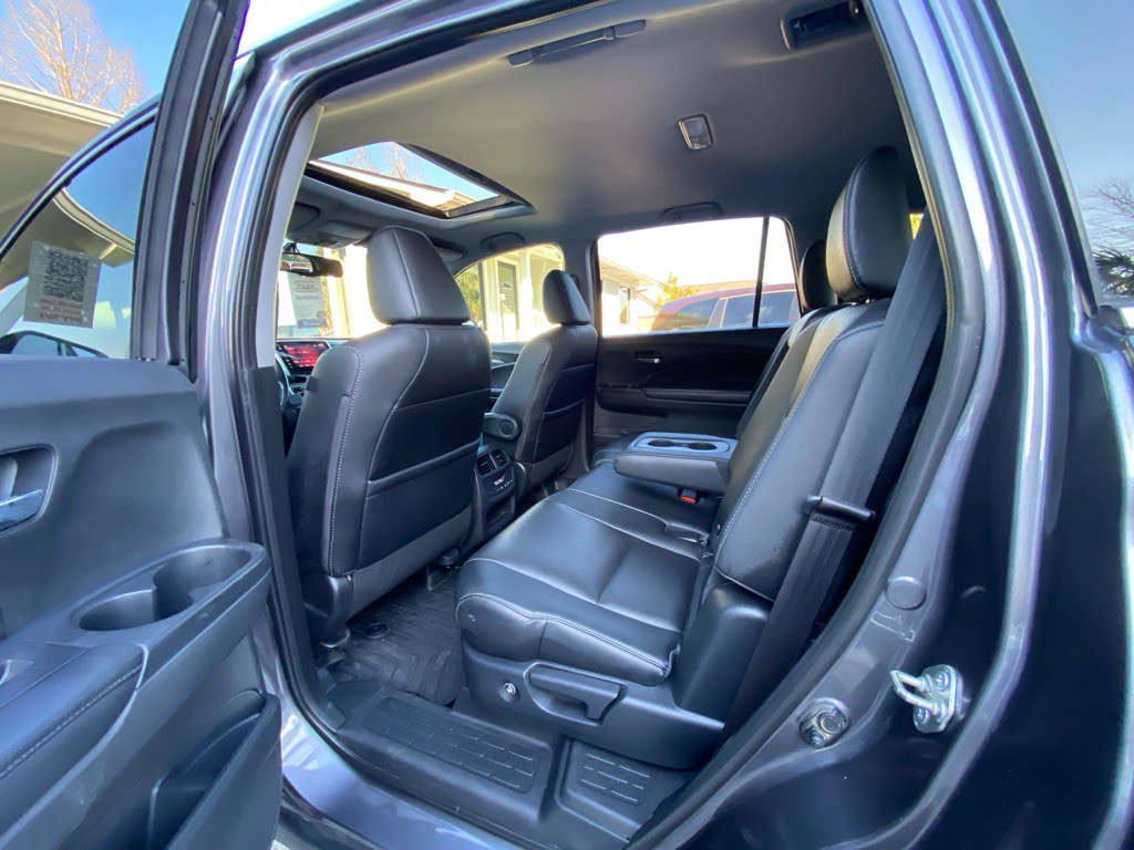 2017 Honda Pilot Image 54
