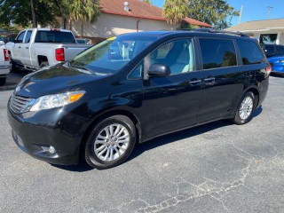 Image for 2012 Toyota Sienna XLE 8-PASSENGER ID: 6934939