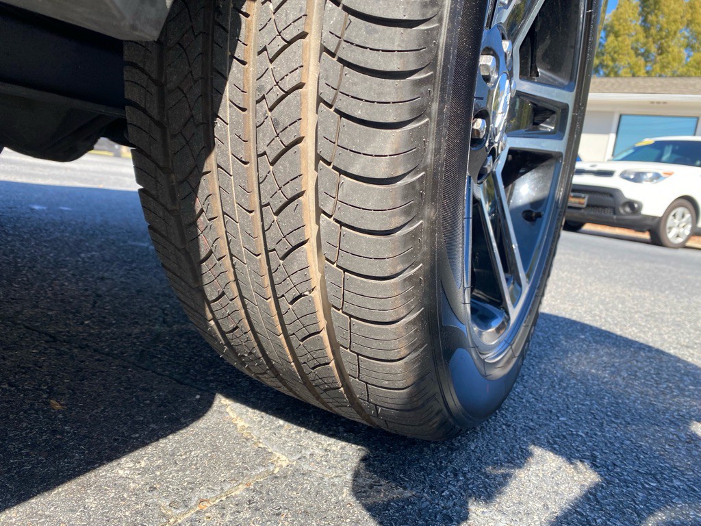 2016 Chevrolet Tahoe Image 13