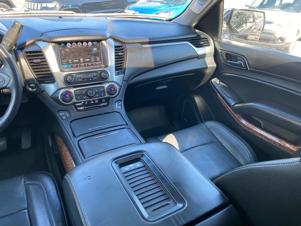 2016 Chevrolet Tahoe Image 17