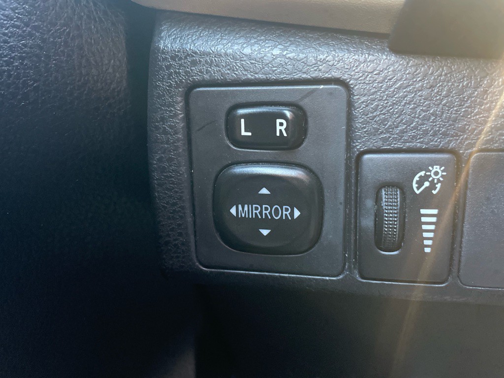 2017 Toyota Corolla Image 17
