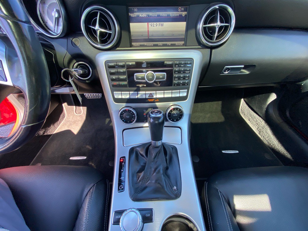 2014 Mercedes-Benz SLK-Class Image 21