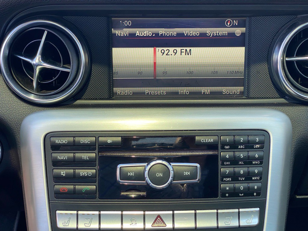 2014 Mercedes-Benz SLK-Class Image 22