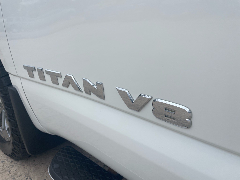 2019 Nissan Titan Image 13