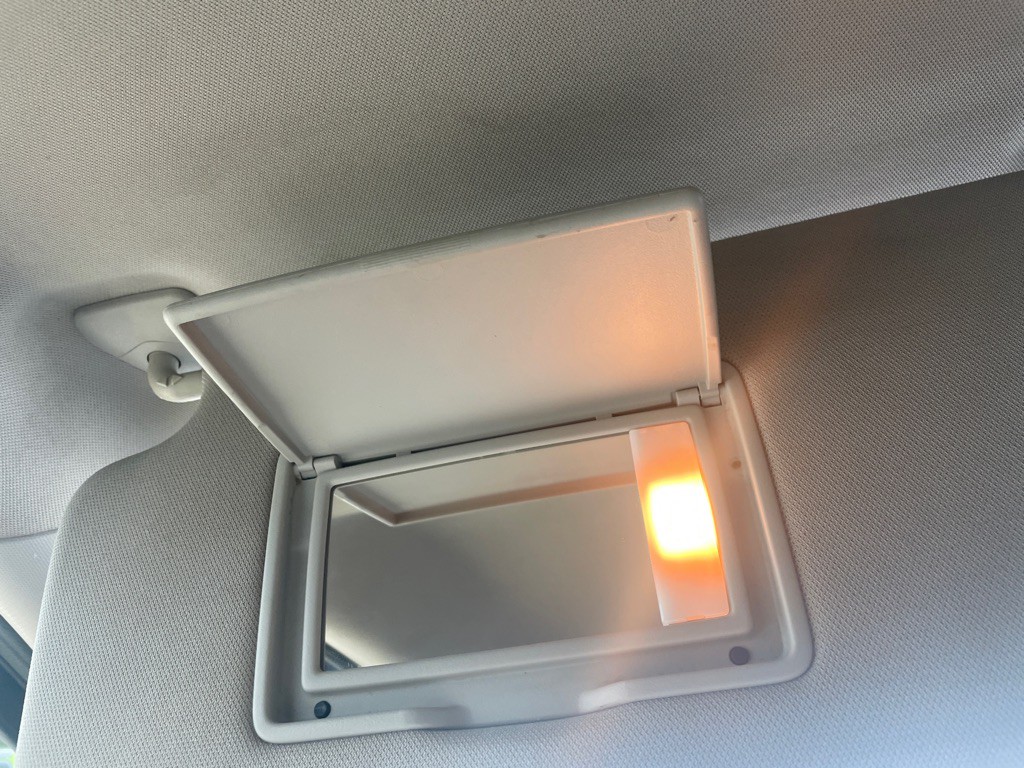 2019 Nissan Titan Image 30