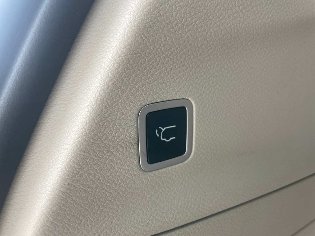 2020 Chrysler Pacifica Image 17