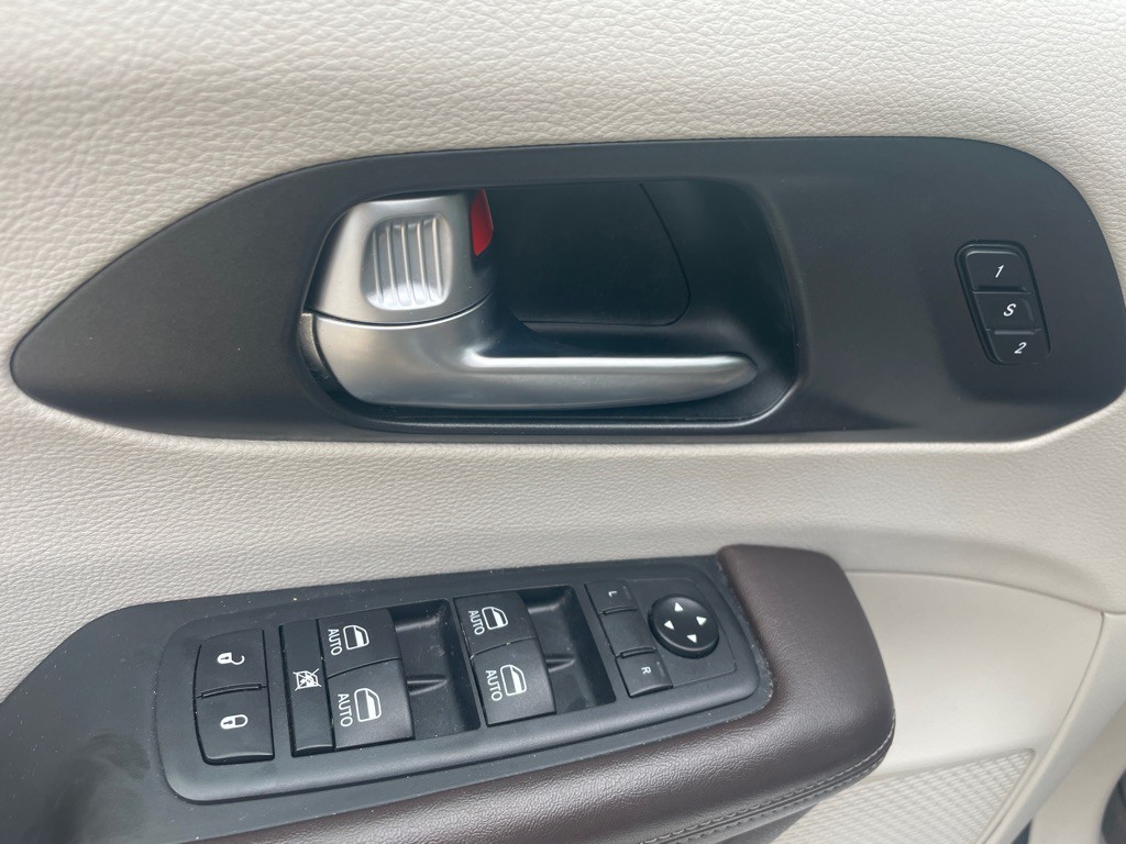 2020 Chrysler Pacifica Image 18