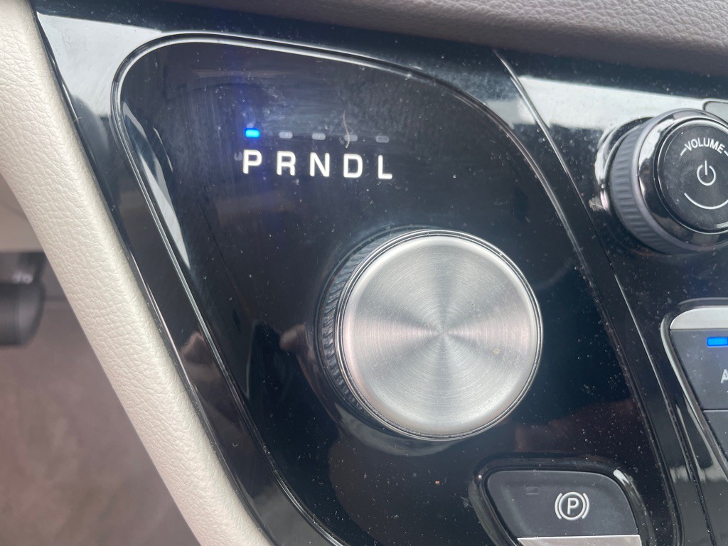 2020 Chrysler Pacifica Image 27