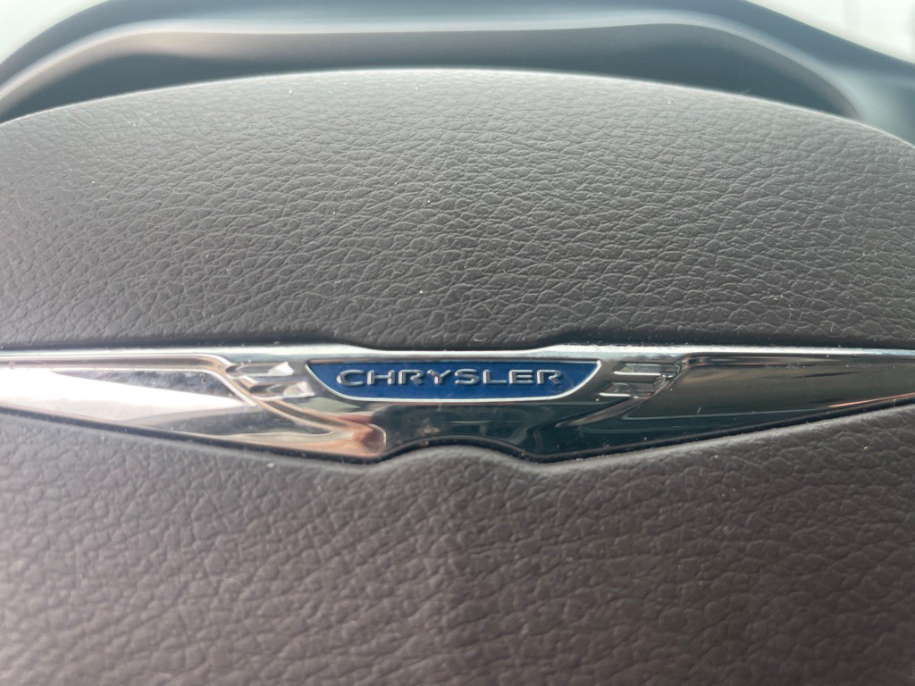 2020 Chrysler Pacifica Image 35