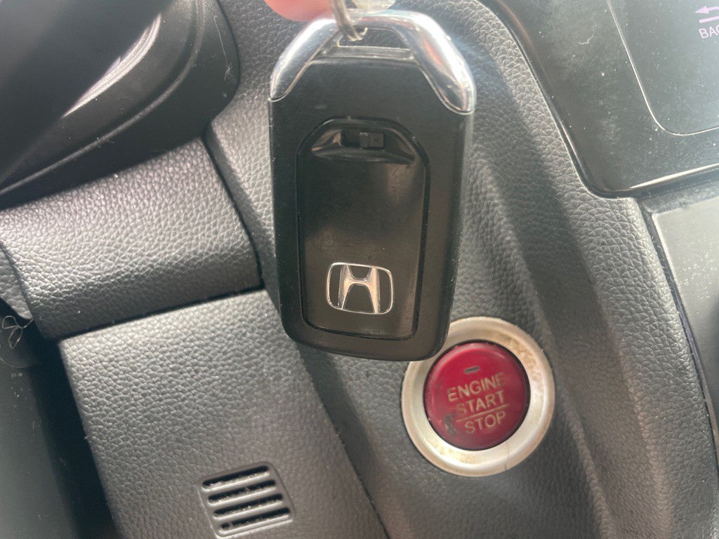 2017 Honda Fit Image 15