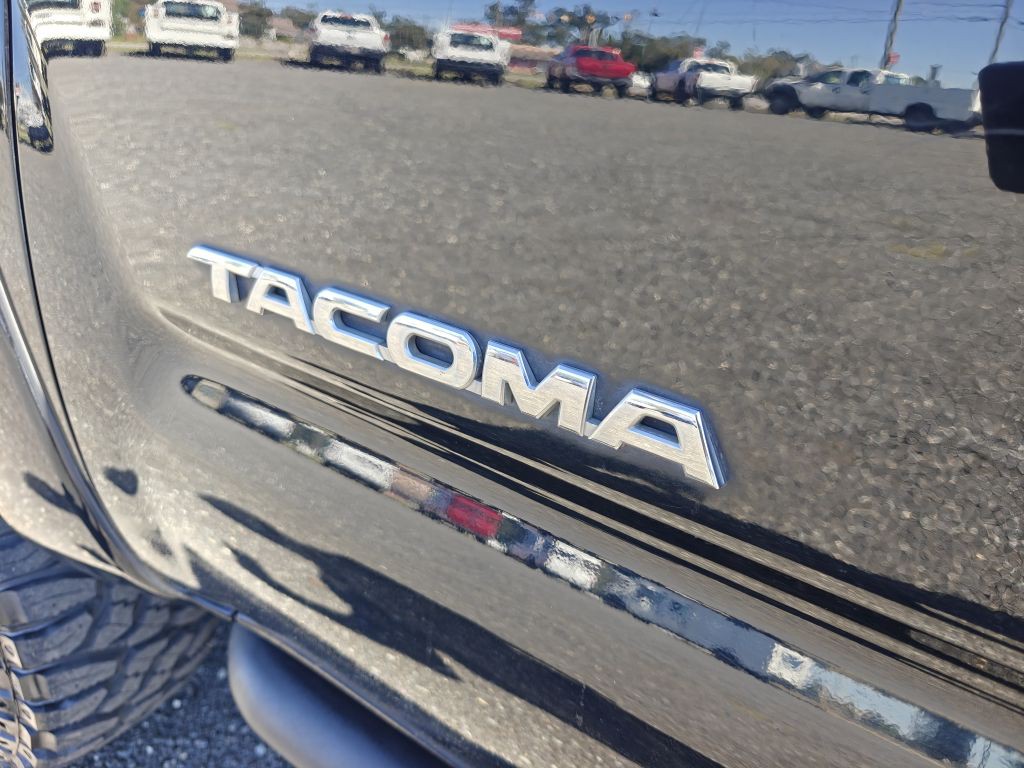 2014 Toyota Tacoma Image 12