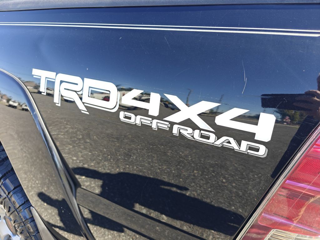2014 Toyota Tacoma Image 14