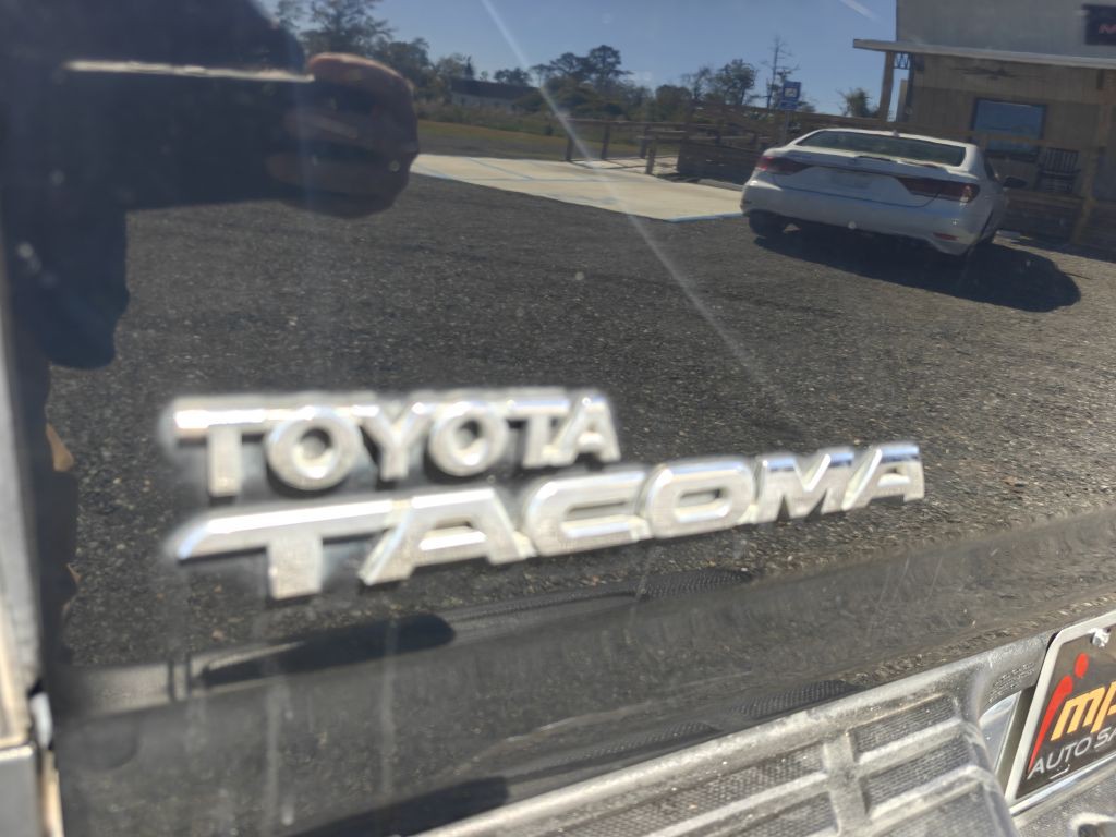 2014 Toyota Tacoma Image 15