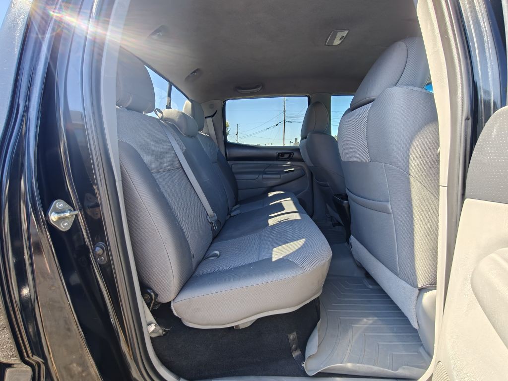 2014 Toyota Tacoma Image 31