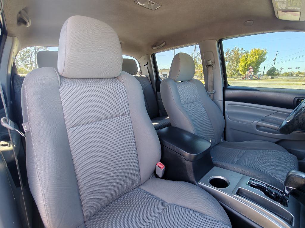 2014 Toyota Tacoma Image 37