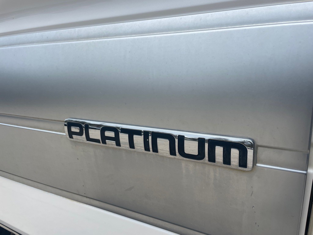 2014 Ford F-150 Image 9