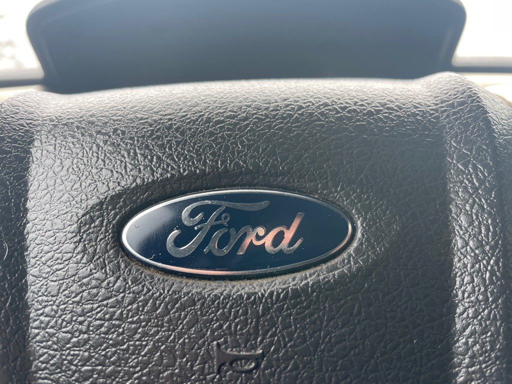 2014 Ford F-150 Image 32