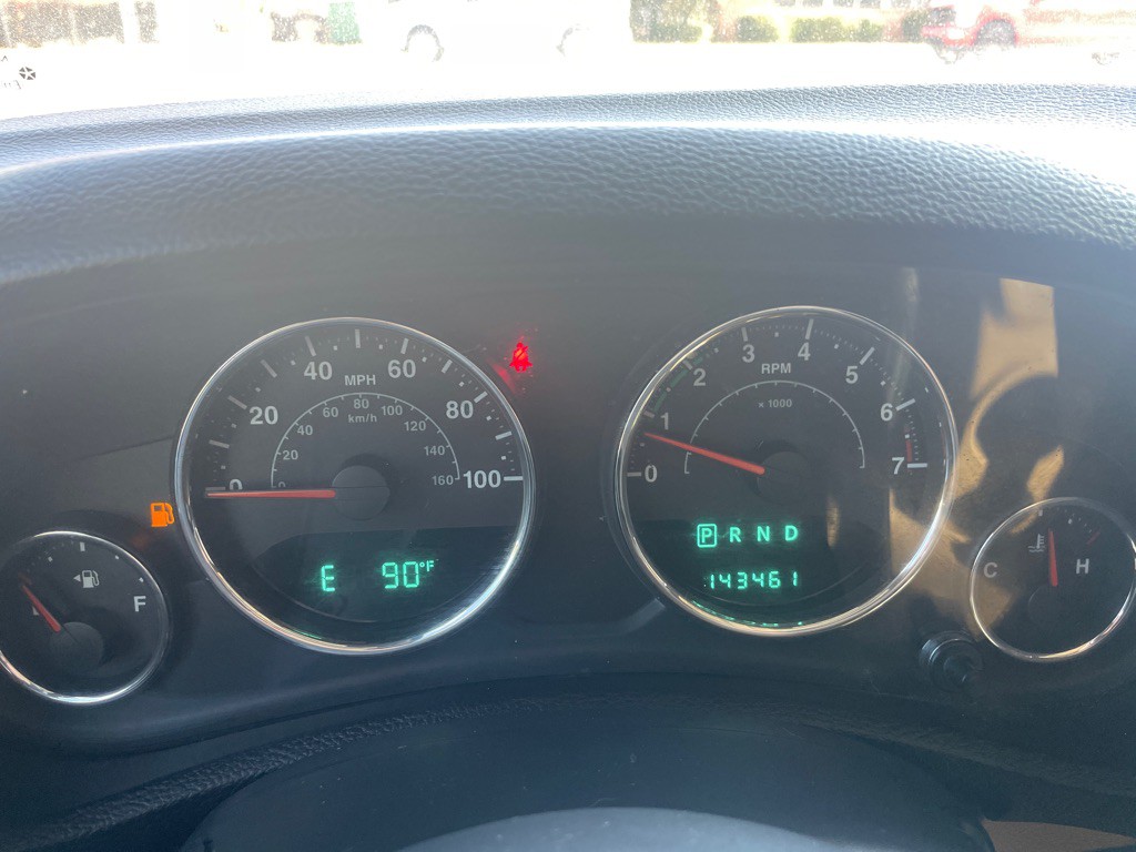 2014 Jeep Wrangler Image 16