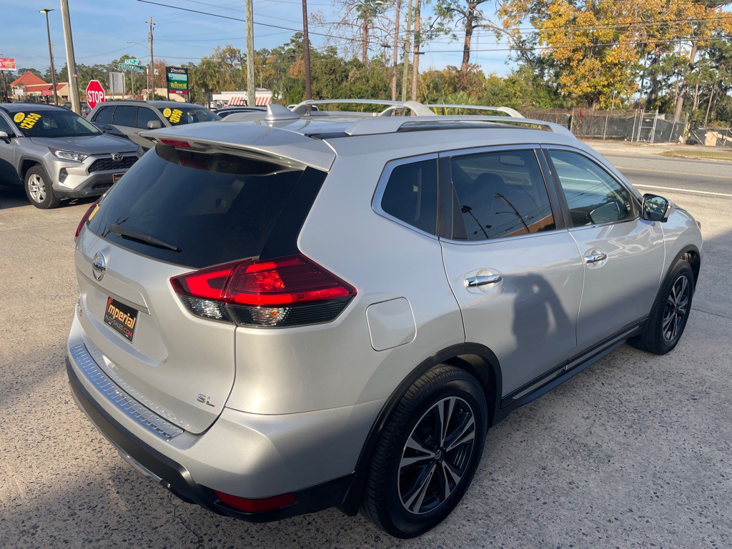 2017 Nissan Rogue Image 5