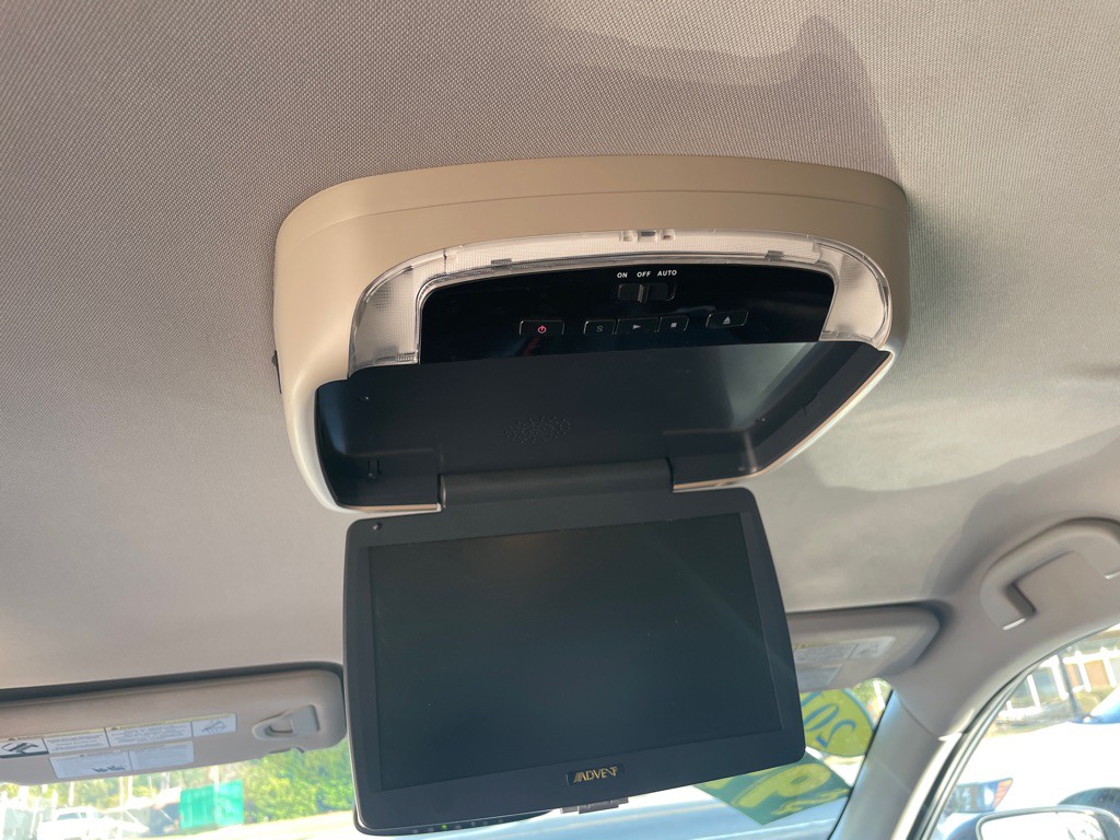 2017 Nissan Rogue Image 31