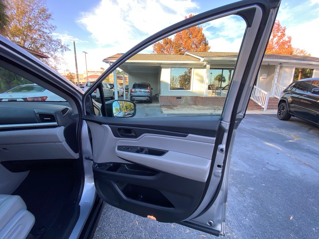 2019 Honda Odyssey Image 44