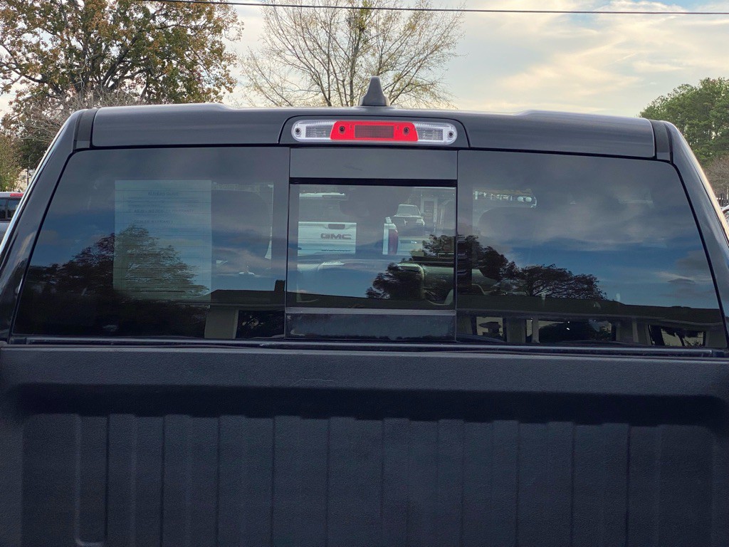 2021 RAM 1500 Image 12