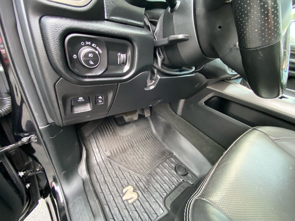 2021 RAM 1500 Image 37