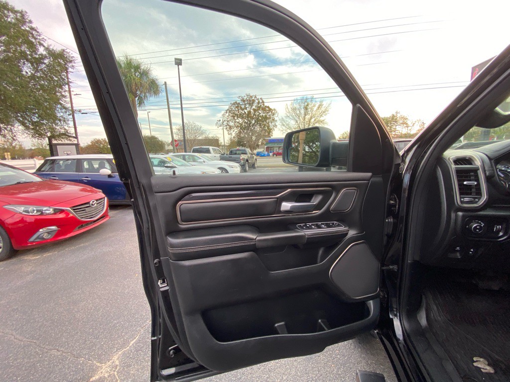 2021 RAM 1500 Image 39