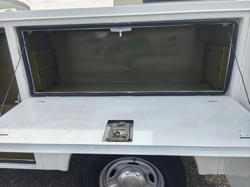 2016 Ford F-250 Image 18