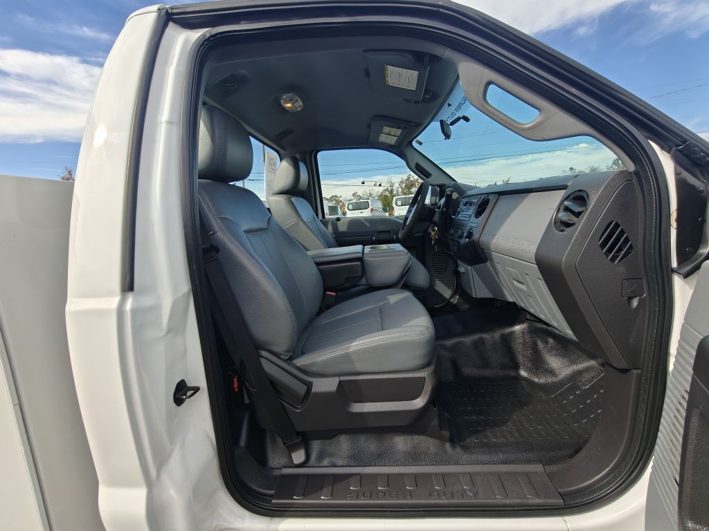 2016 Ford F-250 Image 32