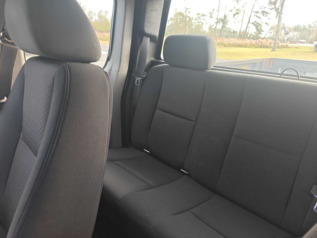 2010 Chevrolet Silverado 1500 Image 19