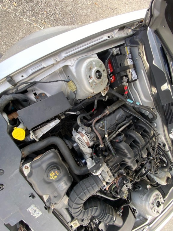 2010 Ford Mustang Image 48